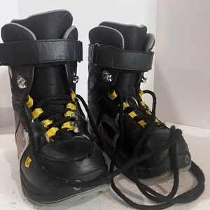 Kid Snowboard boots